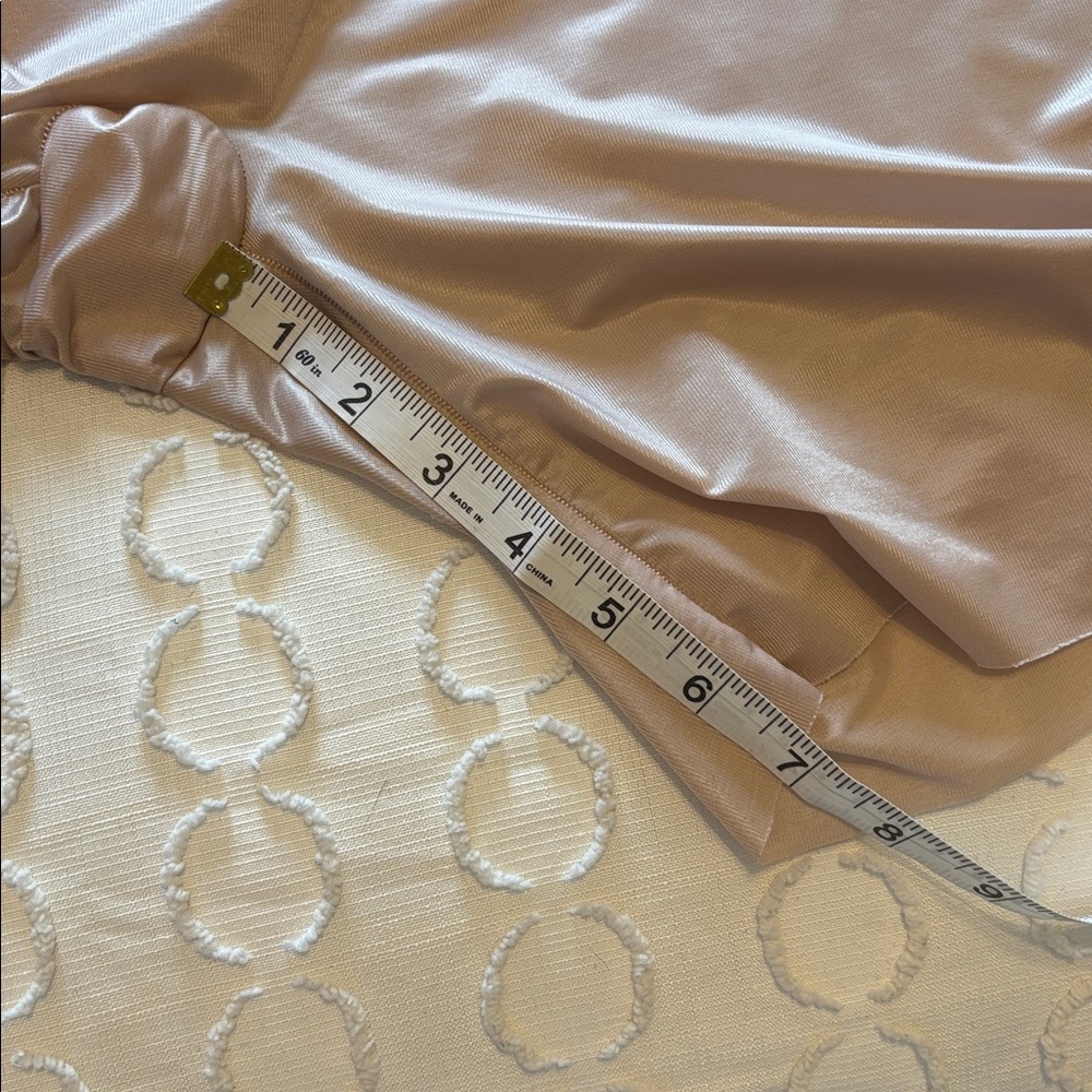 SPANXshape™‎ Invisible High-Waisted Mid-Thigh Short Champagne Beige size 2X - Picture 12 of 12